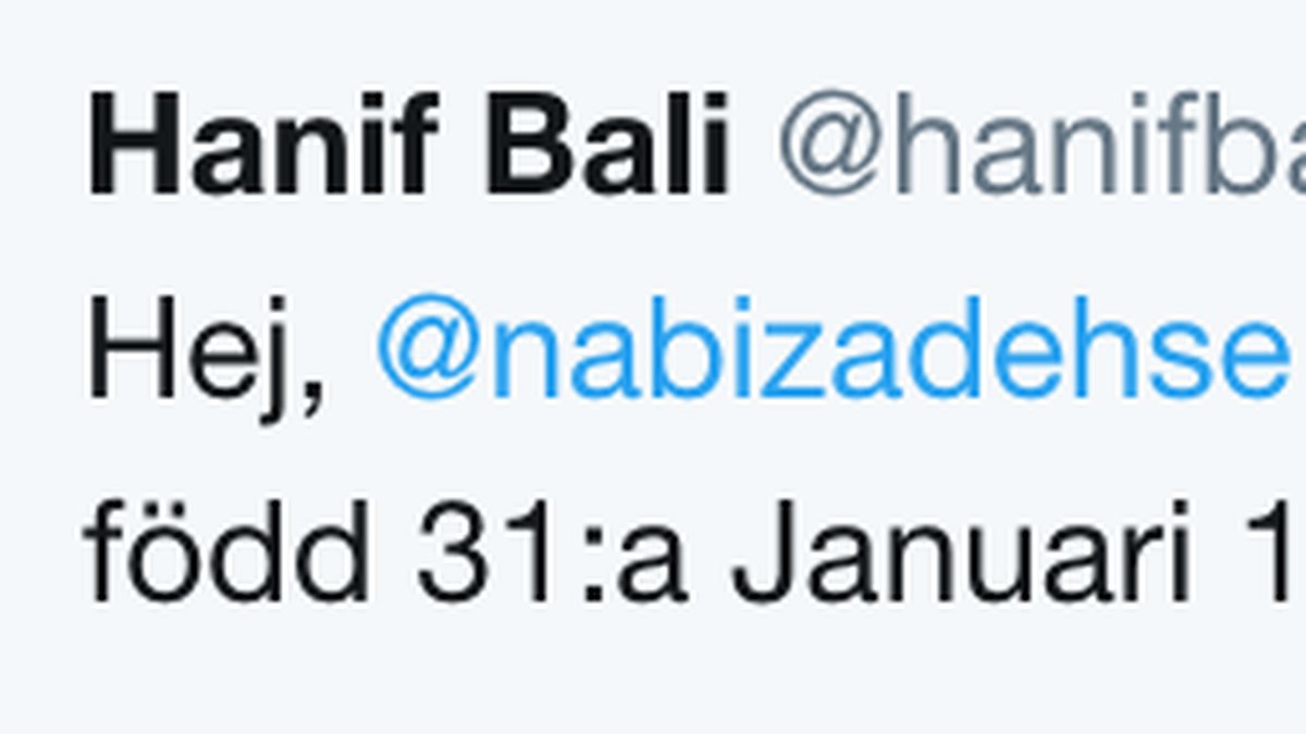 I sitt inlägg på Twitter menar Bali att Amir Nabizadeh, som är engagerad i organisationen Ung i Sverige, ska ha uppgett en falsk ålder.